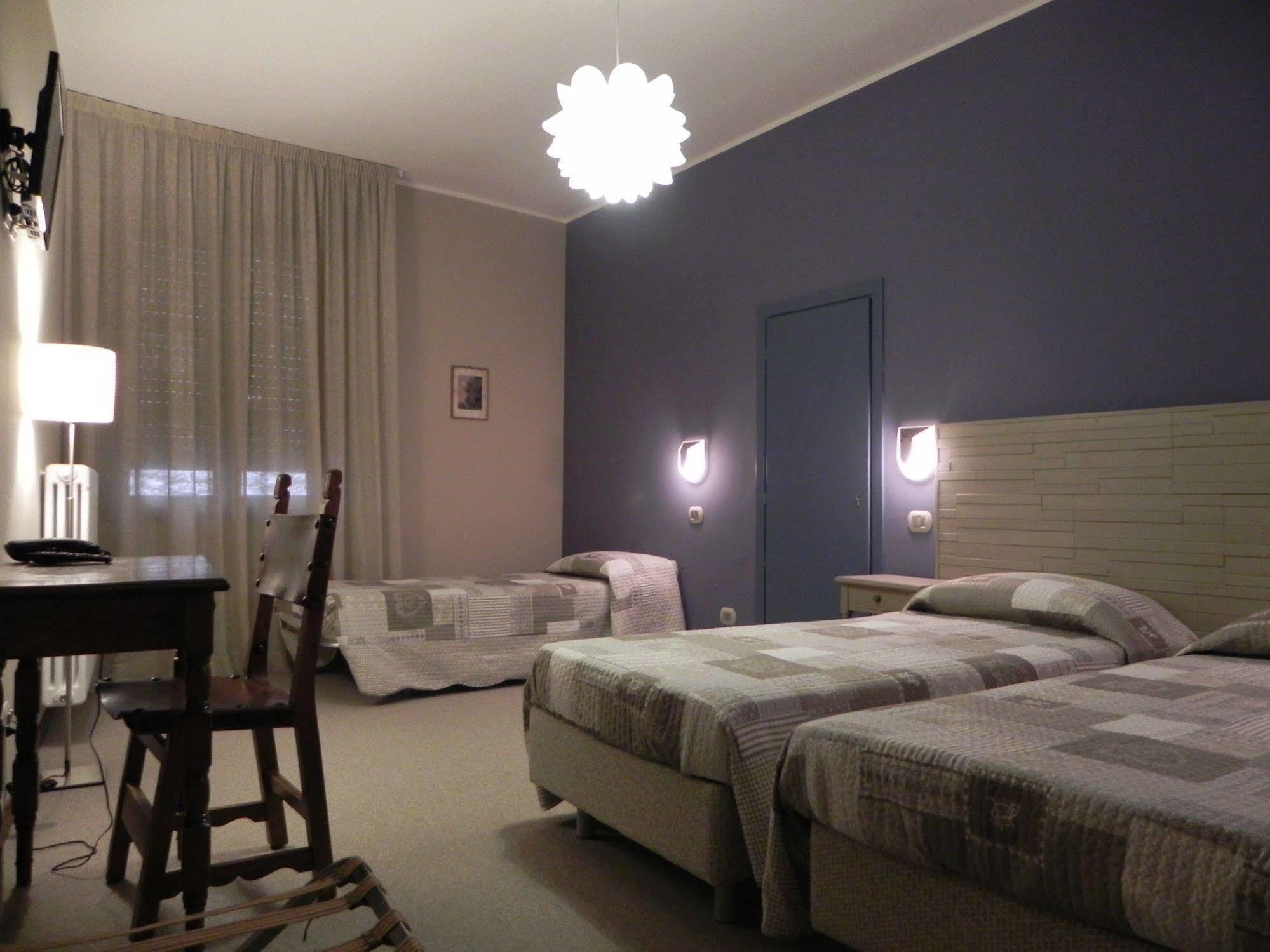 La Grotta Hotel 3*